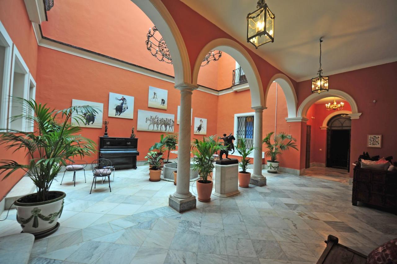 Los Corceles Casa Palacio Jerez de la Frontera Luaran gambar